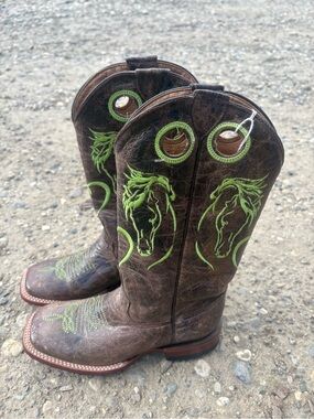 Brown Leather Western Ankle Boots with Green Horse Embroidery